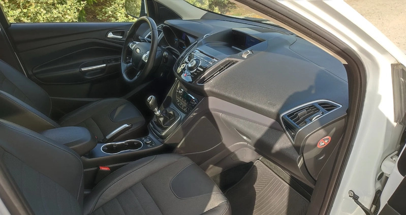 Ford Kuga cena 46500 przebieg: 180000, rok produkcji 2011 z Oleśnica małe 326